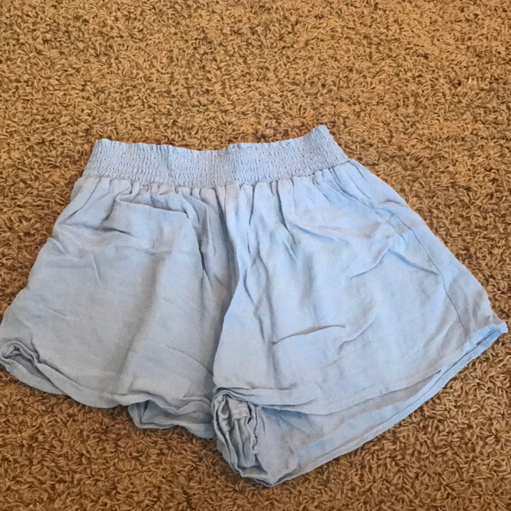 Forever 21 Blue Flowy Shorts Size Small